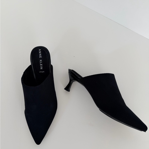 Anne Klein Black Kitten Heels Mules Size 8 - Picture 7 of 16